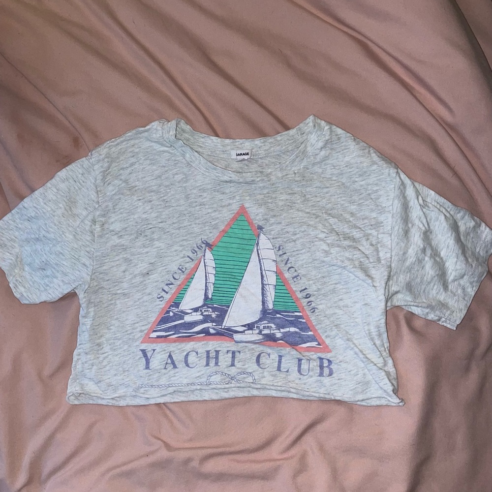 Garage cropped tee